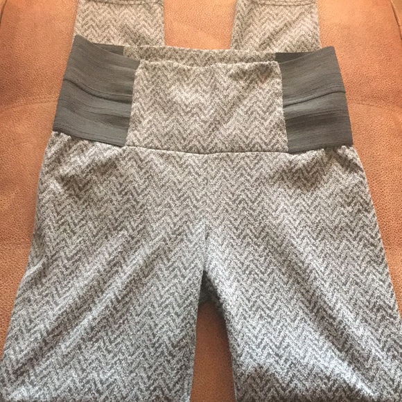 Wet Seal Wide Band Leggings - Picture 2 of 16